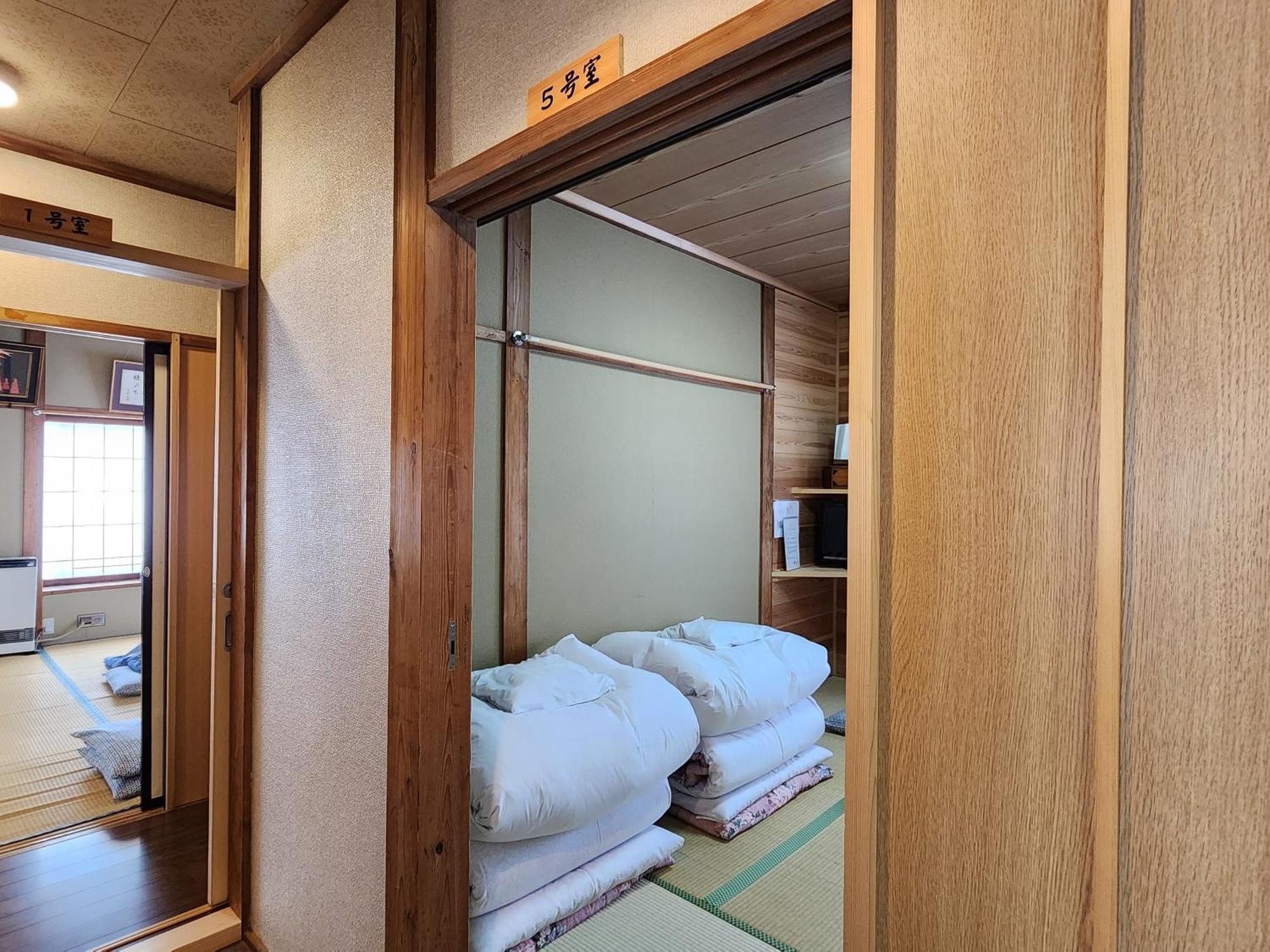 Minshuku Kojima Hotel Nozawaonsen Bagian luar foto