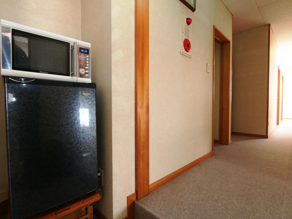 Minshuku Kojima Hotel Nozawaonsen Bagian luar foto